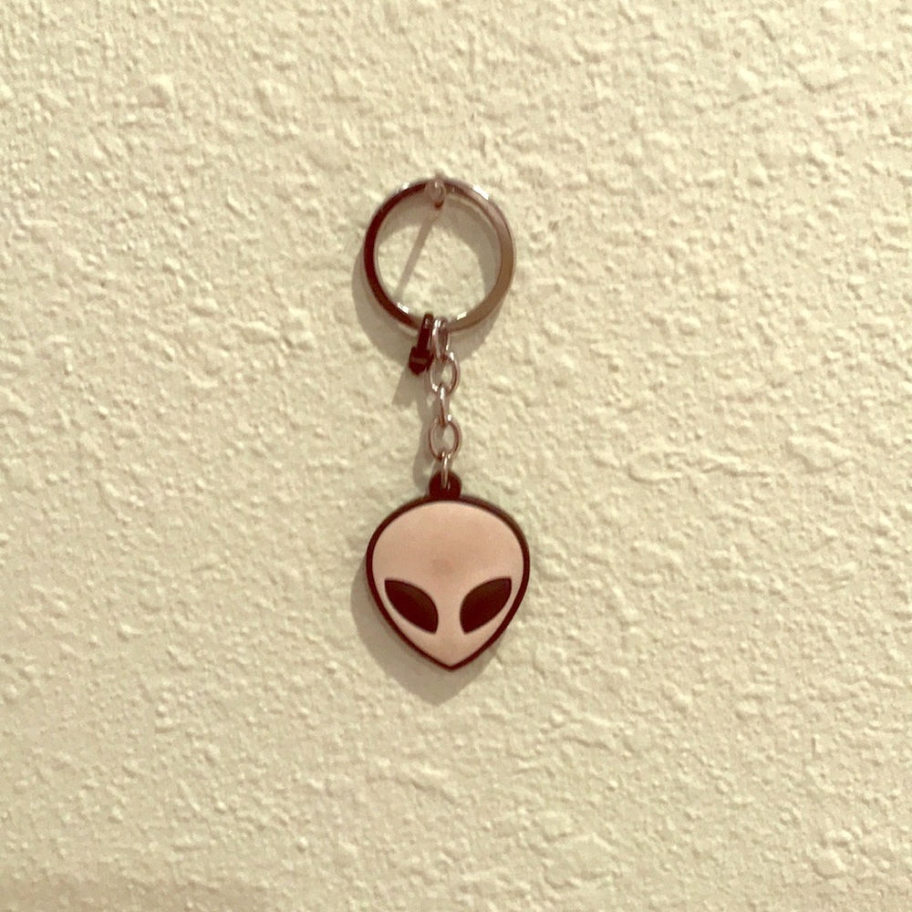 Alien keychain